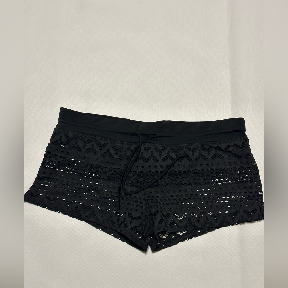 BRAND NEW WOMEN SWIM LACE SHORTS SIZE L BLACK COLOR